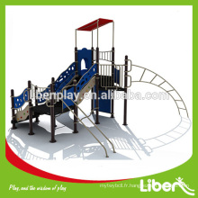 Top marque en Chine Haute qualité CE approuvé Novel Design PE Board Outdoor Playground